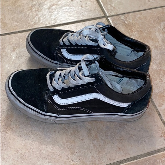 Vans - Picture 2 of 3